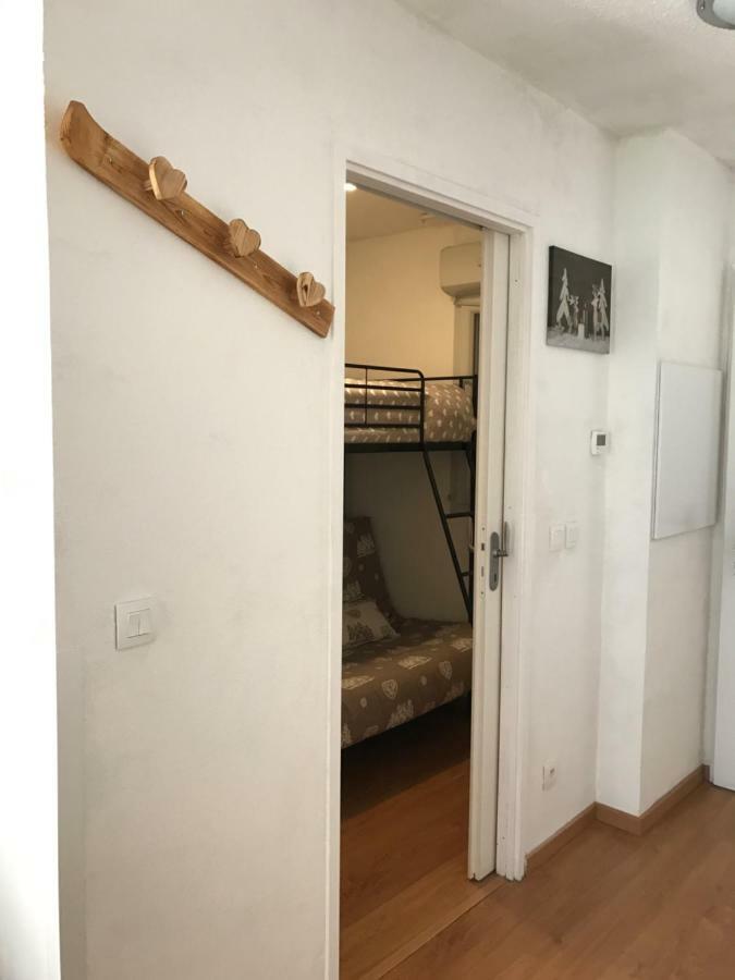 Appartement Tt Confort Au Coeur Des Montagnes Avec Vue Sur Les Montagnes Wifi Luz-Saint-Sauveur Exterior foto